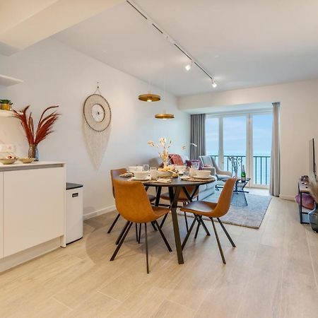 Seagusta - Sea View Apartment In Middelkerke Extérieur photo