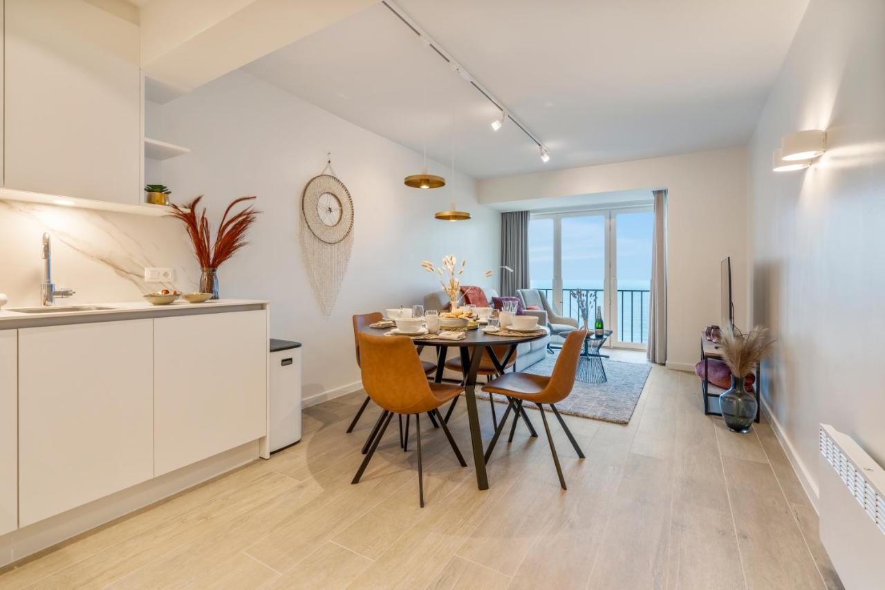 Seagusta - Sea View Apartment In Middelkerke Extérieur photo
